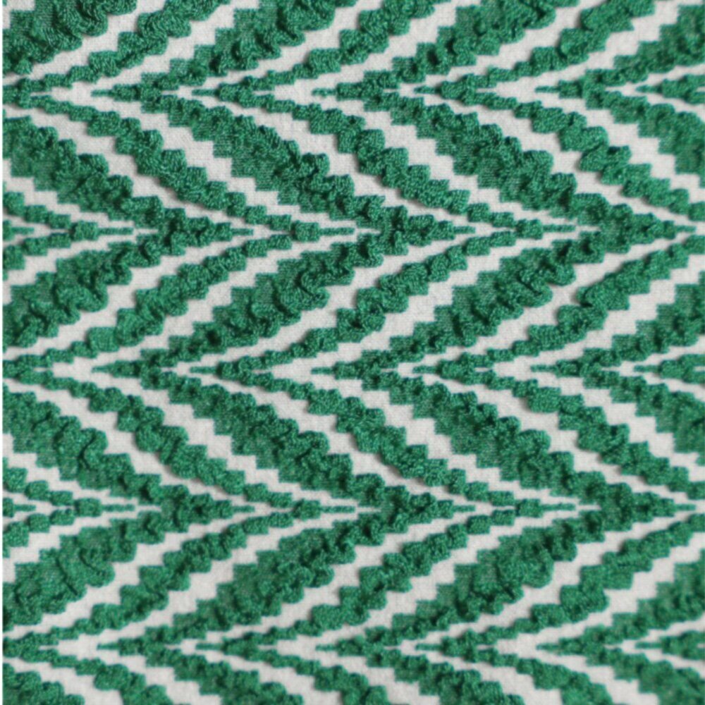 Chic Green Patterned Bikini Top - Picture 8 of 10